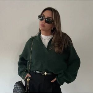 BNWT green ribbed crop sweater